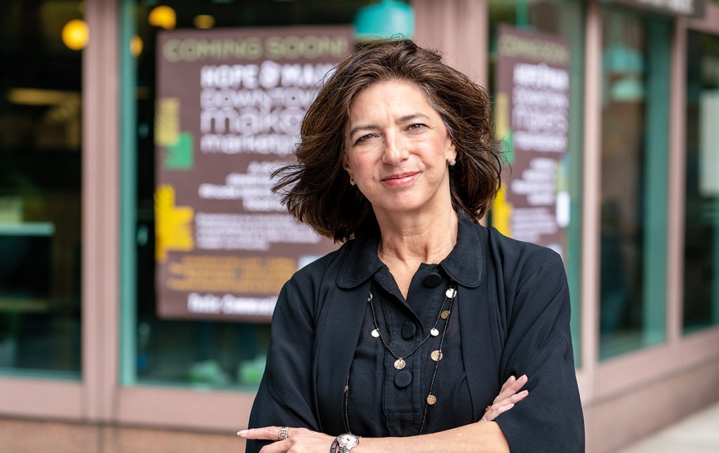 Image of Lisa Raiola outside Hope & Main building